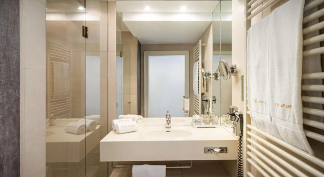 Полулюкс elaya hotel vienna city center, Trademark by Wyndham