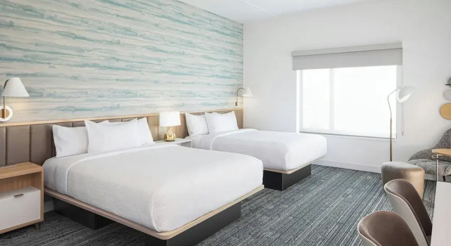 Четырёхместная студия TownePlace Suites Pigeon Forge