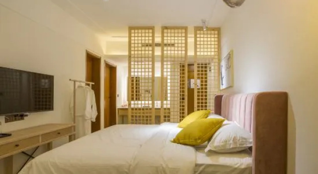 Люкс с видом на реку Yangtze Memory Scenic Hotel (Yangtze International)