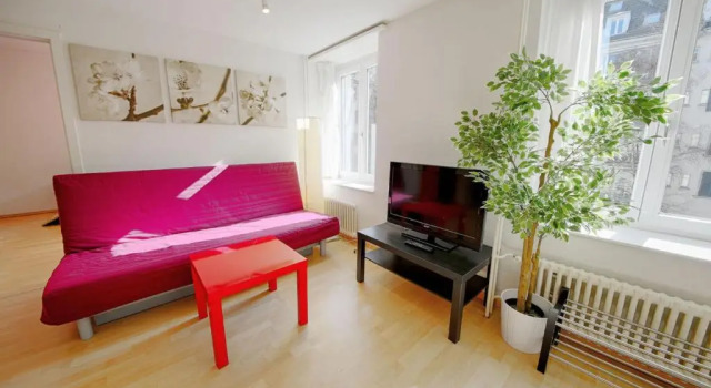 Апартаменты Hitrental Stauffacher Apartments