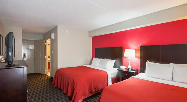 Номер Deluxe Quality Inn near Potomac Mills