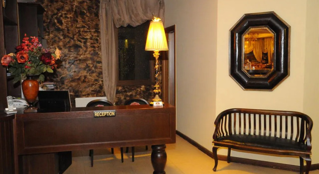 Hotel Grand Chalet, Rezerwuj Chalet Wille w Macedonia, Willa
