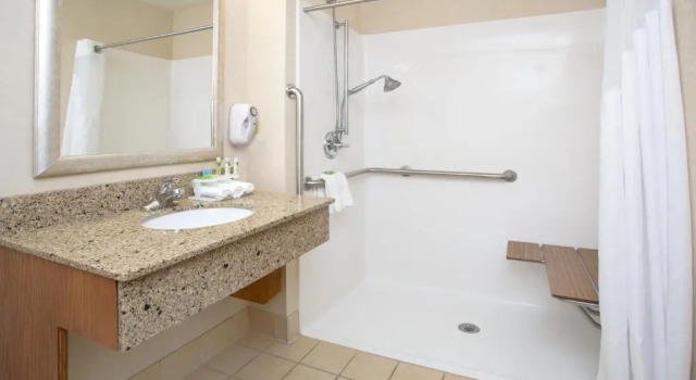 Люкс Abilene Inn & Suites