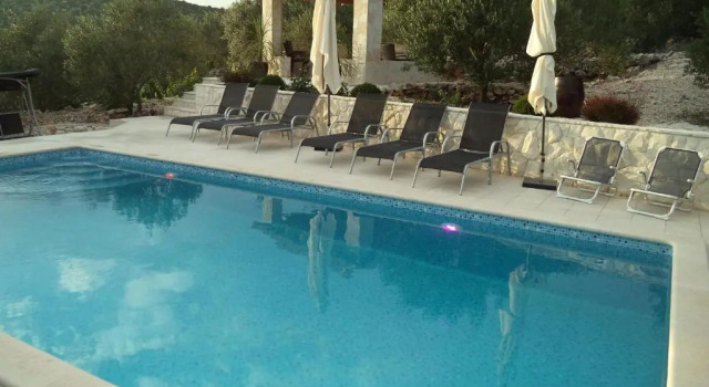 Апартаменты Apartments Bikić