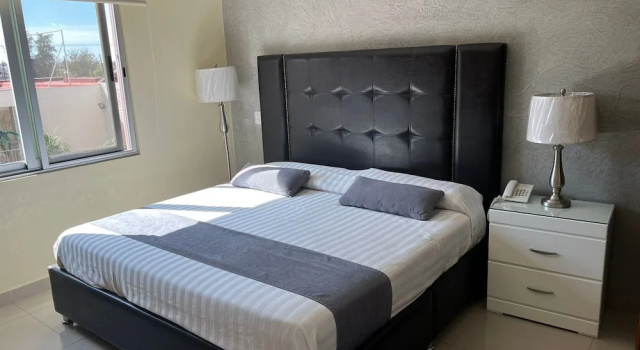 Hotel Tierra Roja, Book Hotel Arandas Jalisco