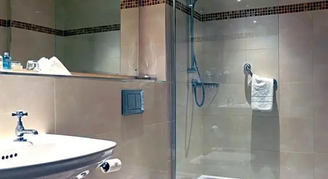 Номер Deluxe Macdonald Craxton Wood Hotel & Spa, Chester