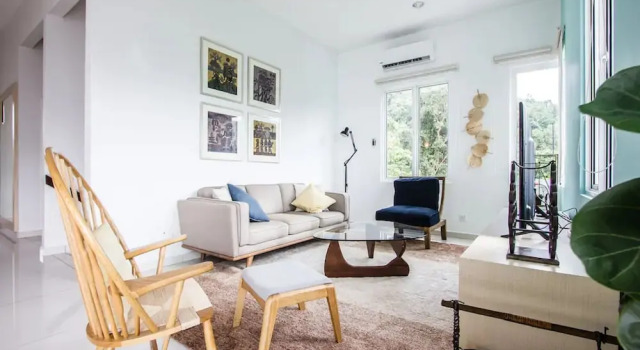 Hilltop Villa One (Penang) By Plush, Rezerwuj Willa Wille w Batu Ferringhi, Willa