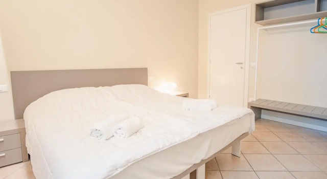 Sweet Lake Apartment - Italian Homing, Забронировать Апартаменты/квартира Сирмионе озеро Гарда