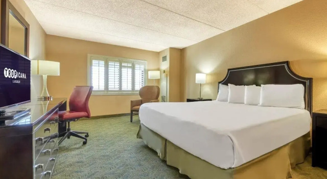 Standard- dobbelt værelse med udsigt over poolen Tropicana Laughlin - A Caesars Rewards Destination