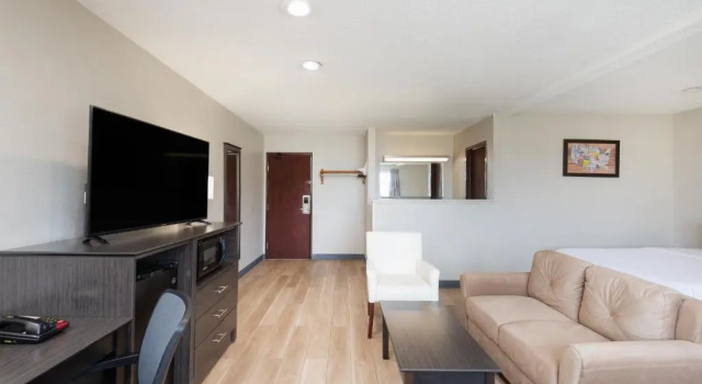 Четырёхместная студия люкс Days Inn by Wyndham Somerset PA I-70 I-76