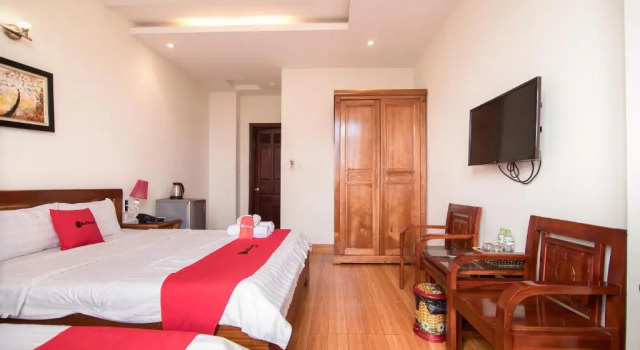 Трёхместный номер Standard RedDoorz near Dai Hoc Ha Noi