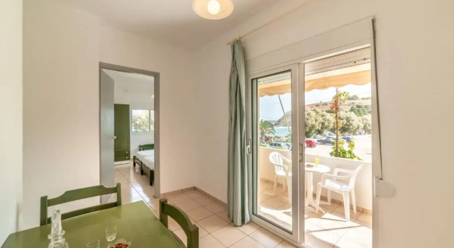 Апартаменты Akti Galinis - Beachfront Hotel