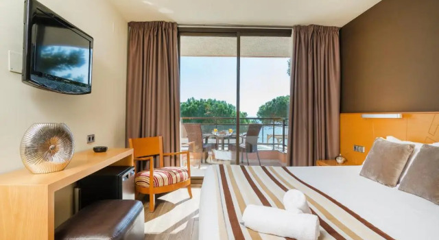 Одноместный номер Standard с видом на море Hotel Restaurant Sant Pol