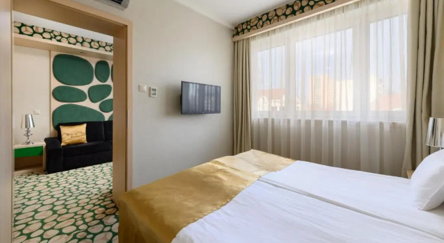 Люкс Deluxe Hotel Aurum Family "A"