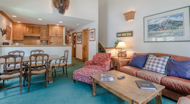 Greyhawk 10 - 2 Br Condo, Prenota Hotel Ketchum Sun Valley