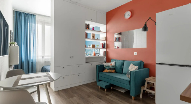 The owner is a Service on Serebryakov passage 11k2, Book Apartment Moscow Russia