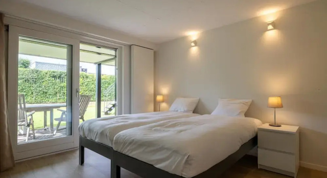 Holiday Home Near Veerse Meer With Terrace, Book Vacation Home Kamperland 