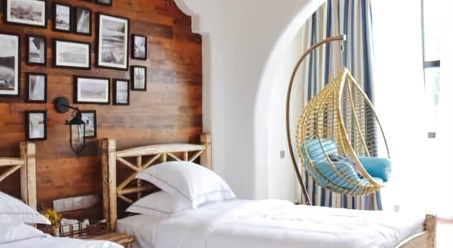 Lugu Lake Xiyue Wetland Landscape Hotel, Book Hotel 3-stjernede hoteller i Gesa, 3*