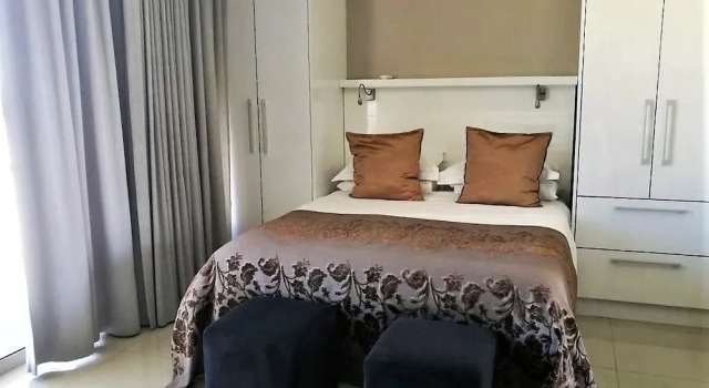 204 Andringa Walk, Забронировать Отель Отели Стелленбос с парковкой, рядом с African Art Boutique Stellenbosch, Парковка