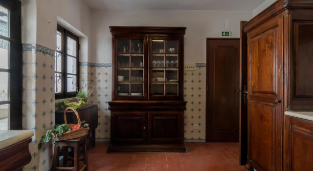 Guestready - Vivenda Santiago, Rezerwuj Hotel Hotele w Lisbon Region z parkingiem, Parking