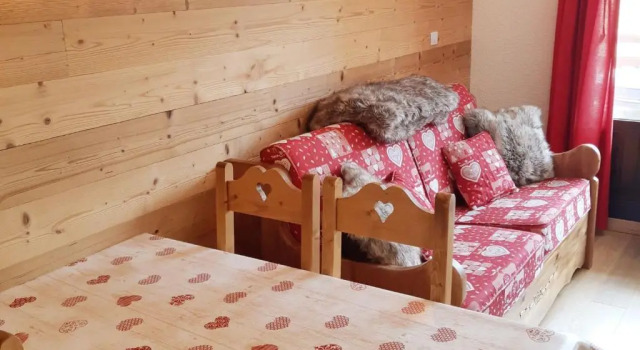 Appartement Les Deux Alpes, 1 pièce, 4 personnes - FR-1-516-12