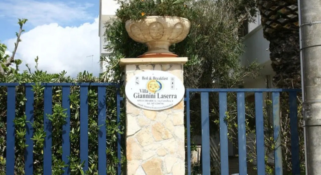 B&B Villa Giannini Laserra, Rezervați Bed and Breakfast Manduria Salento