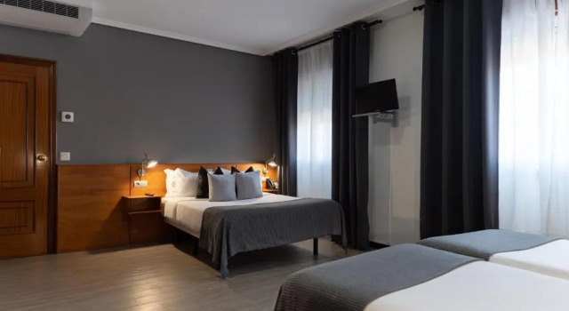Семейный номер Standard Hotel & Spa Carlos desde 1996