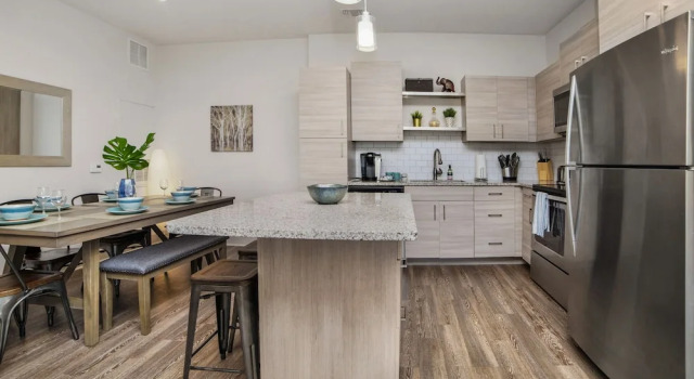 Апартаменты с 2 комнатами Clean, Cozy & Chic Apartment. CDC Cleaning Standards! Just 3 Miles From Disney