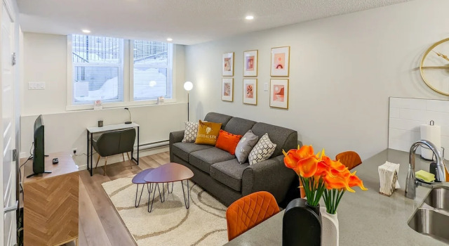 Двухместные апартаменты Premier New Apartments in Cranston by GLOBALSTAY