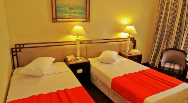 Двухместный номер Standard с видом на канал Resta Port Said Hotel