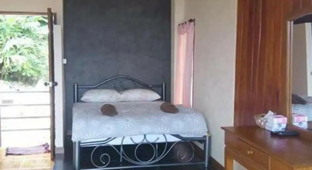 Четырёхместный номер Standard с балконом KhaoKho Rabiangphu Resort