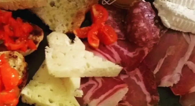 La Grande Quercia, Prenota Hotel Trevi Umbria