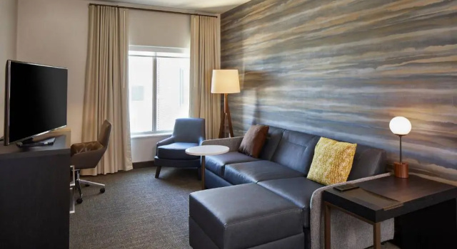Четырёхместный люкс c 1 комнатой Residence Inn by Marriott Cleveland University Circle/Medical Center