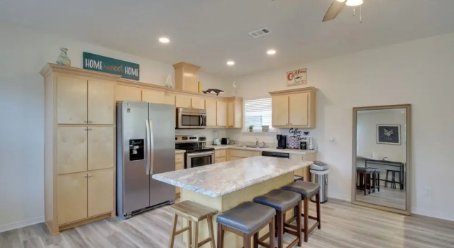 Коттедж Downtown Pensacola Vacation Rental w/ Yard