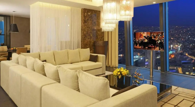 Люкс Crown Amman Rotana