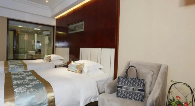 Luksusowy dwuosobowy pokój Yiwu Ocean Hotel