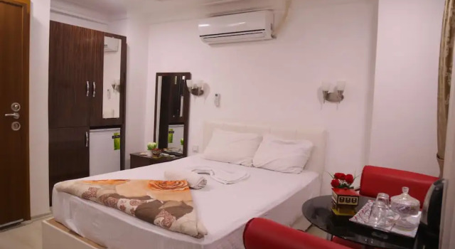 Двухместный номер Deluxe с балконом и с видом на сад Sultanahmet Cesme Hotel