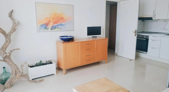 Cosy flat 200 meters from the beach, Book Hotel Santa Margalida Majorca
