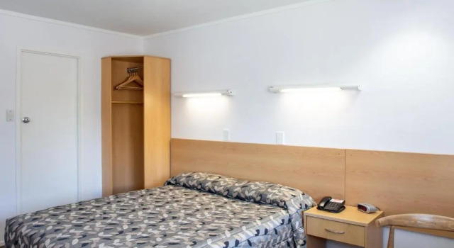 Двухместный номер Standard с балконом Auckland Rose Park Hotel