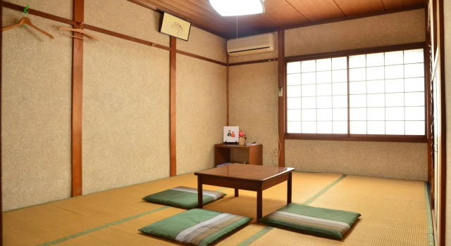 Biwako House