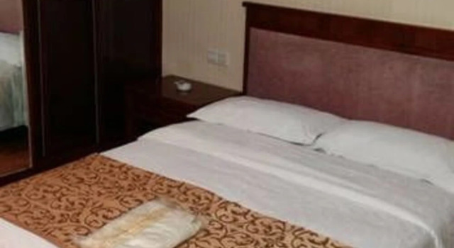 朔州东易大酒店, Buchen Sie Hotel Shuozhou Shanxi