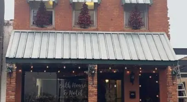 Bath House & Hotel, Boek Hotel Antlers Oklahoma