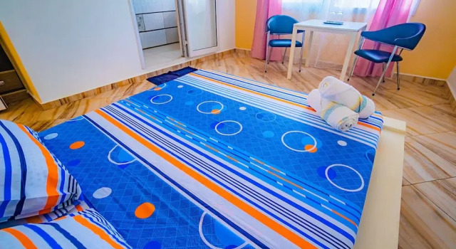 Номер Comfort с видом на сад Cambria Hotel