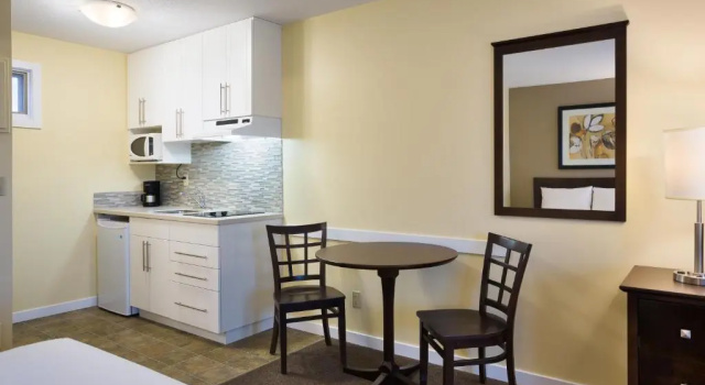 Четырёхместный номер Standard Siesta Suites