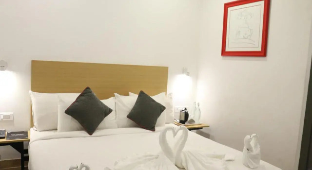 Hotel SM Hives, Rezerwuj Hotel Hotele w Bhubaneshwar z parkingiem, Parking