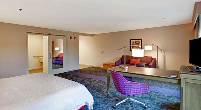 Люкс Hampton Inn Suites Ashland, Ohio