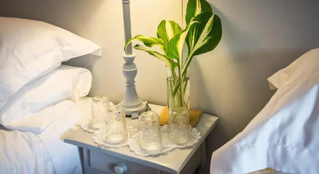 Четырёхместный номер Standard Pine Hill Arms Hotel