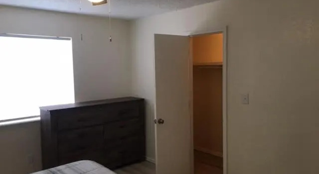 Cozy Upstairs 1 Bedroom Apartment close to Fort Sill, Foglalás Apartman Lawton Oklahoma