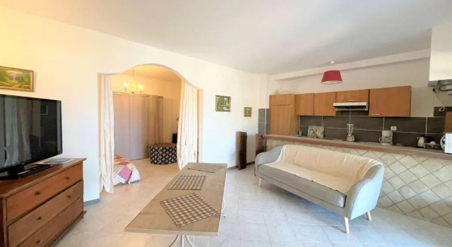 Appartement Porticcio, 1 pièce, 2 personnes - FR-1-61-584