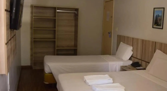 Трёхместный номер Deluxe Bittar Inn